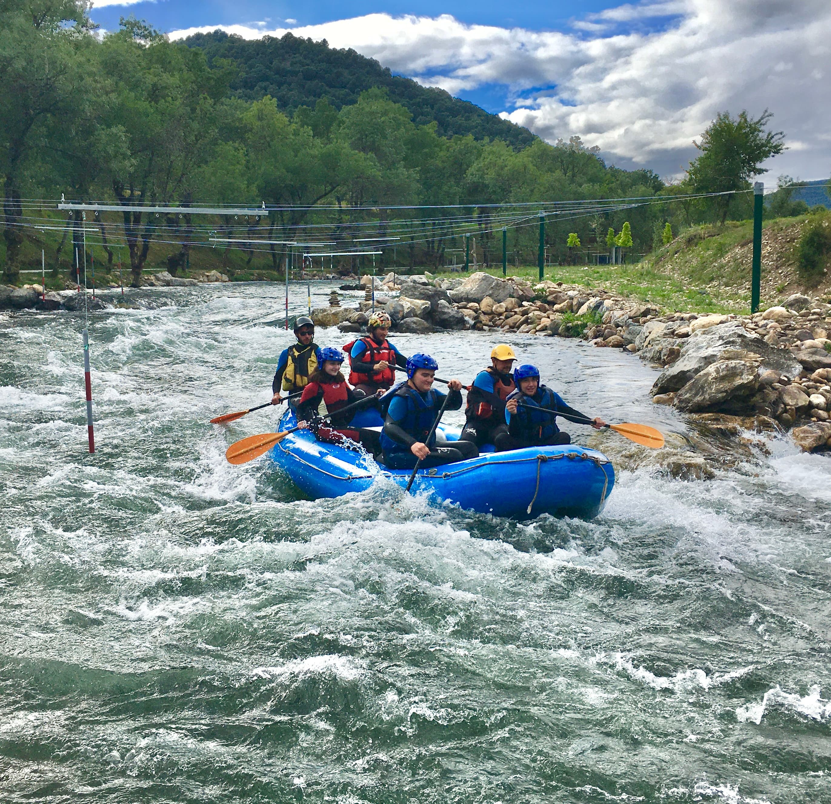 RAFTING RIO ESLA - TRAMO CORTO (+ 8 años)